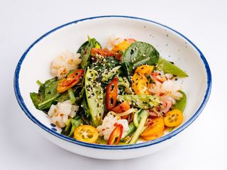 Салат з кальмаром (220г)