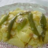 Patatas Al Montón Con Pimientos (Ración)