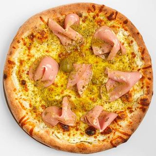 Mortadella pizza