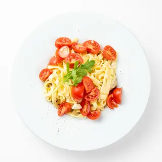 Tagliatelle s piletinom i povrćem