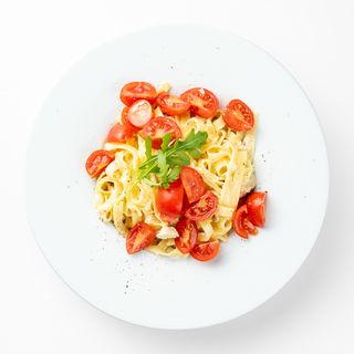 Tagliatelle s piletinom i cherry rajčicom