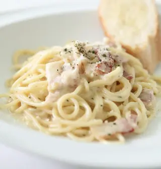 Spaghetti Carbonara Crema