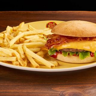 Bacon Cheddar Burger (Gluten Free )