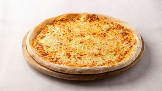 14. Quattro Formaggi (Duża 50)