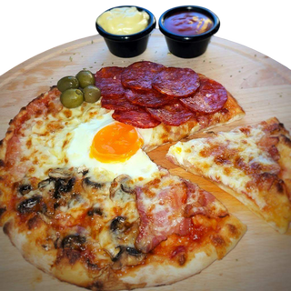 Pizza 4 godišnja doba porodična & Coca Cola 1l