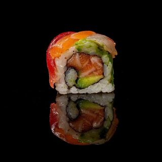 Uramaki raibow