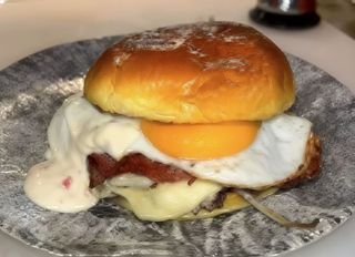 Hamburguesa La Victoria