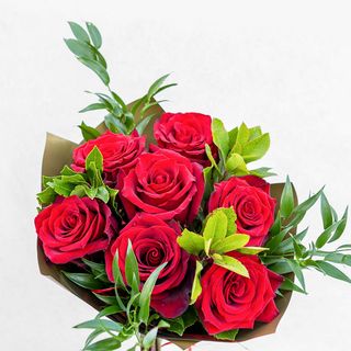 BUKIET BASIC Z 7 RÓŻ  