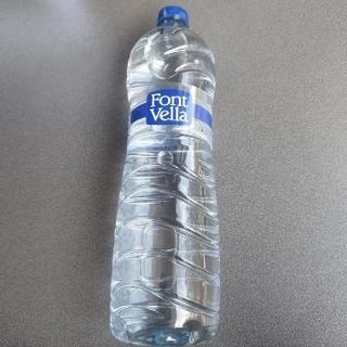 Agua (1.5 lt.)