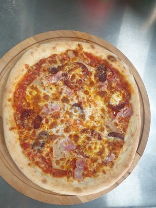 Селска пица