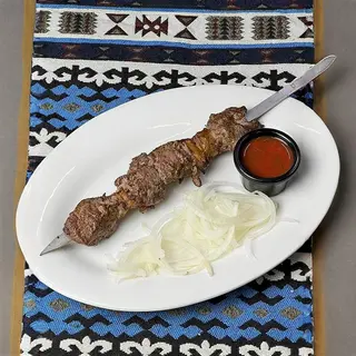 Шашлык из говядины (200г)