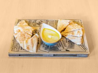 Crema De Garbanzos (Hummus)