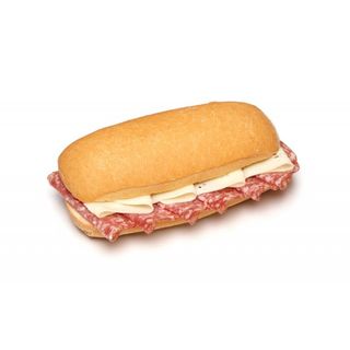 Panino con pomodoro e salame