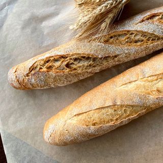 Багет з твердих сортів борошна