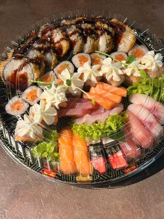 B73. Barca sushi sashimi maxi - 39 pezzi