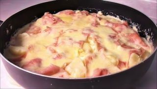 Patatas y jamon gratinado