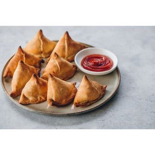 Veg Samosa .