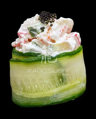 Sałatka z krewetek (2szt)