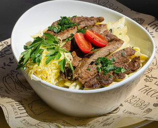 Pasta Champignons Entrecôte Grillé