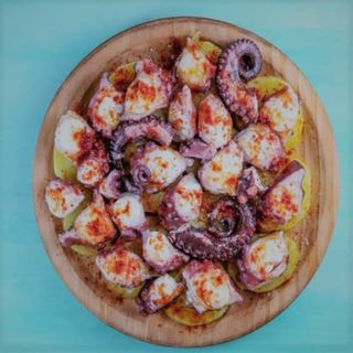 Ración De Pulpo A La Gallega