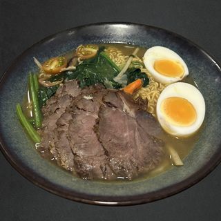 9.Ramen con pato crujiente