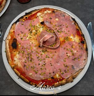 Mortadella e pistacchio