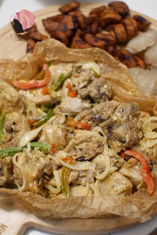 Poulet Entier Mayo + Attiéké