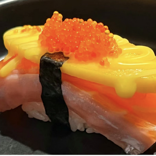 281.nigiri salmone mango(2pz)手握三文鱼芒果