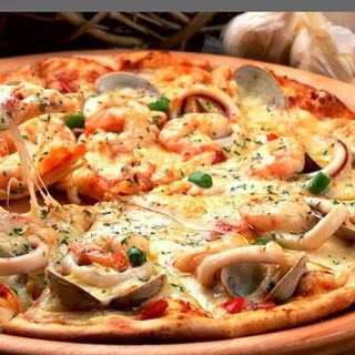 Pizza fruits de mer 