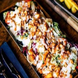 Ensalada César Con Pollo Crujiente 