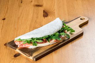 Manioca de jamón serrano