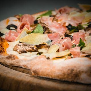 Pizza Caprichosa (33 Cm.)