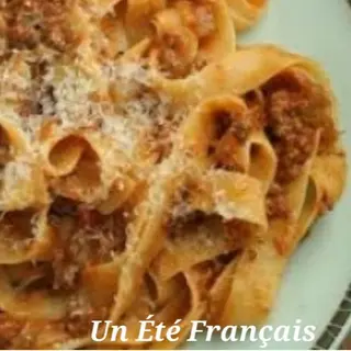 Pasta Pappardelle Al Ragú Allá Boloñesa