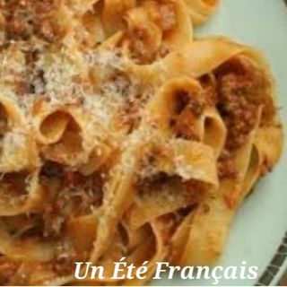 Pasta Pappardelle Al Ragú Allá Boloñesa