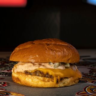 Shark Cheese Burguer