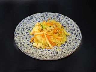 B06 Spaghetti di riso in stile Singapore