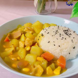 23.Arroz Blanco Con Pollo Al Curry