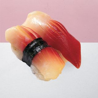 Hokkigai Nigiri (2 Uds.)