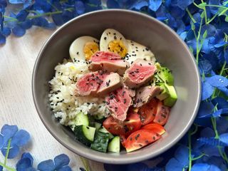 Боул з тунцем 300г