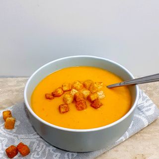 Supa crema de legume cu crutoane 