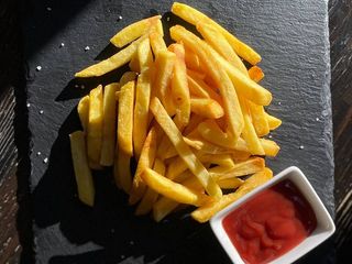 Картопля фрі (230g)