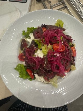 Салата с телешко карпачо