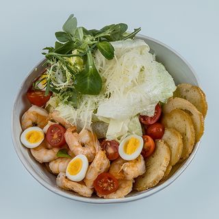 Цезарь с креветками (300г)