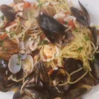 Spaghetti allo scoglio