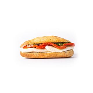24. Queso mozzarella, tomate y pesto