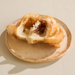 CHORIZO CRIOLLO Y PROVOLONE