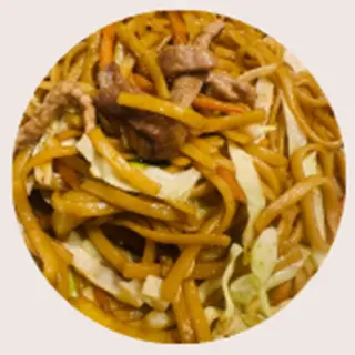 Tallarines Fritos con Tiras de Ternera