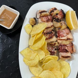 Espetada de Frango com Bacon e Ananás