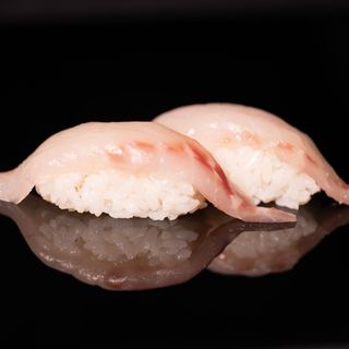 Nigiri Orata Crudo- 2 pezzi
