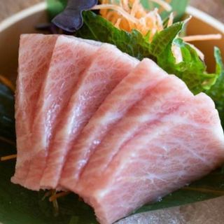 Sashimi Atún (6 piezas)